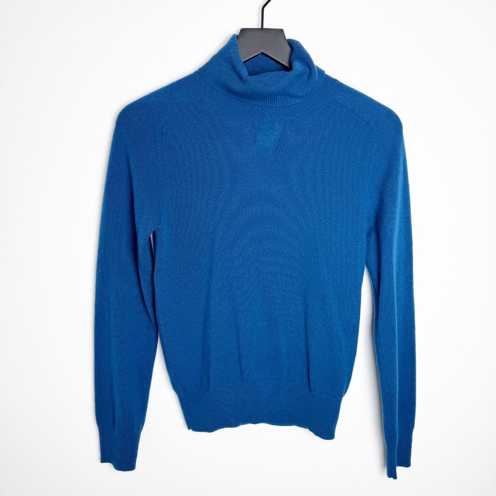 ANN TAYLOR THE CASHMERE COLLECTION SWEATER